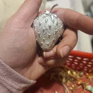 Vintage Sarah Coventry Strawberry Pin